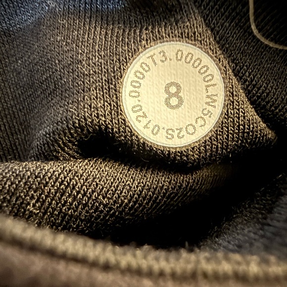 Lululemon Align Jogger 28” Black NWT Size 6 and 8  | Sold Out Original Fit - Picture 13 of 13